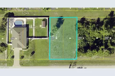 619 NE 31st Ter, Cape Coral, FL 33909 - Photo 1