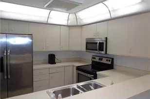 264 Perignon Pl, Naples, FL 34119 - Photo 7