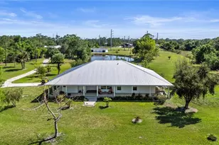 10810 Ruden Rd, North Fort Myers, FL 33917 - Photo 3