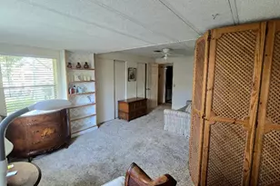 537 Charlemagne Blvd, Naples, FL 34112 - Photo 11