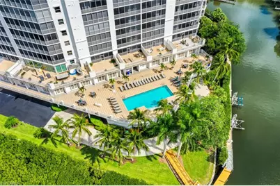 400 Flagship Dr #1006, Naples, FL 34108 - Photo 5