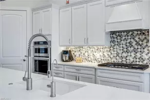 19009 Aqua Shore Dr, Fort Myers, FL 33913 - Photo 9