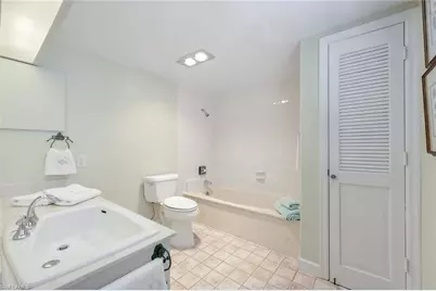 2901 Gulf Shore Blvd N #601S, Naples, FL 34103 - Photo 11