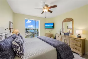 400 Flagship Dr, Naples, FL 34108 - Photo 29