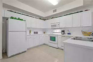 11865 Bayport Ln, Fort Myers, FL 33908 - Photo 21