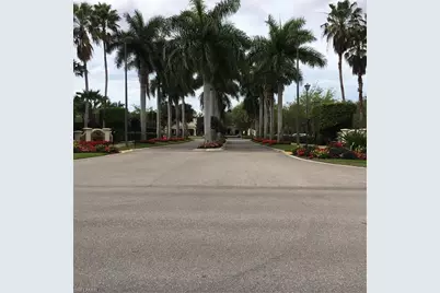 3595 Laurel Greens Ln N #103, Naples, FL 34119 - Photo 23