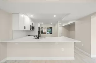 200 Periwinkle Way, Sanibel, FL 33957 - Photo 23