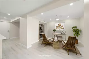 200 Periwinkle Way, Sanibel, FL 33957 - Photo 17