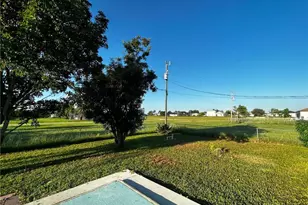 1926 NE 15th Ln, Cape Coral, FL 33909 - Photo 19