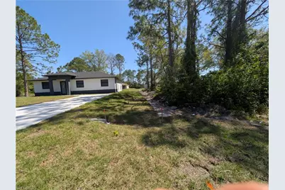 3700 Elaine Ave N, Lehigh Acres, FL 33971 - Photo 7