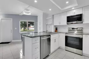 5111 Manor Ct, Cape Coral, FL 33904 - Photo 3