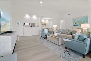 784 Willowbrook Dr, Naples, FL 34108 - Photo 7