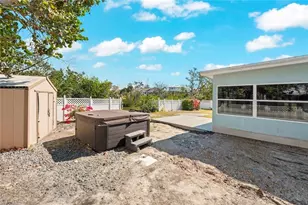 5892 Sanibel Captiva Rd, Sanibel, FL 33957 - Photo 27