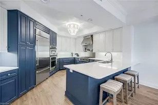 285 Grande Way, Naples, FL 34110 - Photo 15