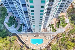 285 Grande Way, Naples, FL 34110 - Photo 37