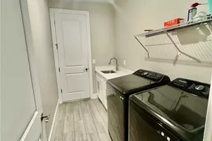 2512 NW 4th St, Cape Coral, FL 33993 - Photo 25