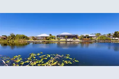 2609 Diplomat Pkwy W, Cape Coral, FL 33993 - Photo 5