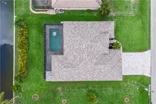 302 SW 31st Terrace, Cape Coral, FL 33914 - Photo 11