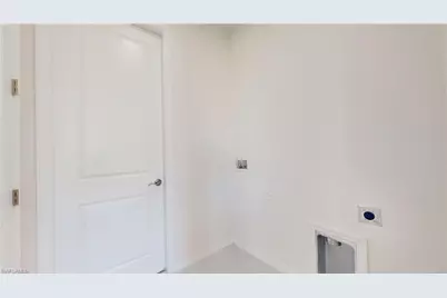 2425 NW 24th St, Cape Coral, FL 33993 - Photo 17