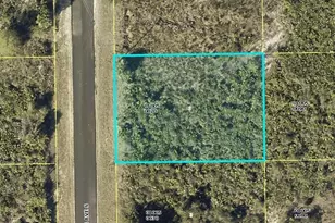 913 Marie Ave S, Lehigh Acres, FL 33974 - Photo 1