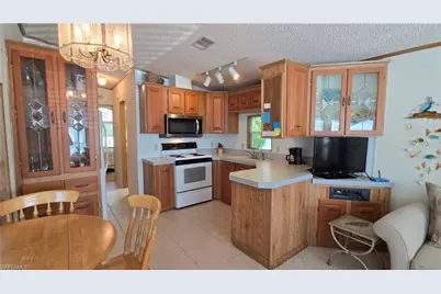 1012 Crystal Lake Dr, Naples, FL 34120 - Photo 11