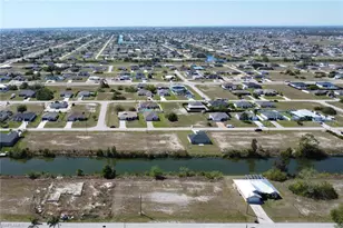 1704 NW 6th Pl, Cape Coral, FL 33993 - Photo 7