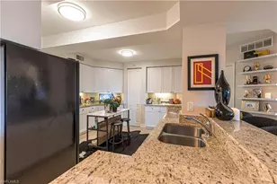 1100 Pine Ridge Rd, Naples, FL 34108 - Photo 19