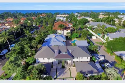 285 5th Ave S #2B, Naples, FL 34102 - Photo 1