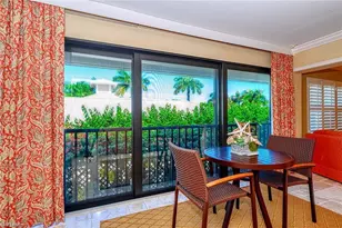 285 5th Ave S, Naples, FL 34102 - Photo 17