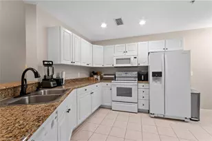 12100 Summergate Cir, Fort Myers, FL 33913 - Photo 3