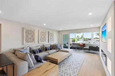 3410 Gulf Shore Blvd N #403, Naples, FL 34103 - Photo 7