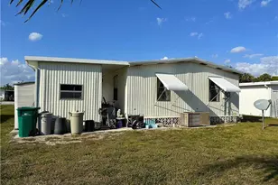 210 Pine Key Ln, Naples, FL 34114 - Photo 21