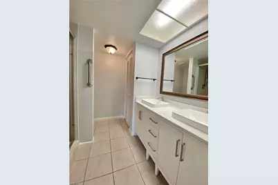 4955 Pepper Cir #B-204, Naples, FL 34113 - Photo 7