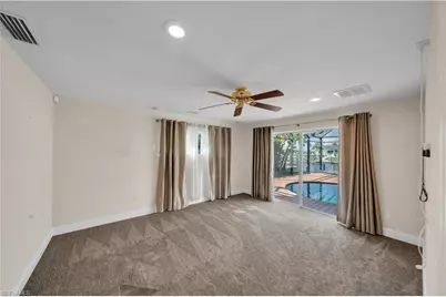 813 Cape View Dr, Fort Myers, FL 33919 - Photo 21