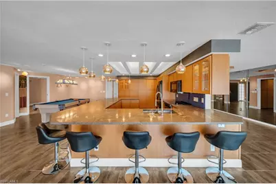 813 Cape View Dr, Fort Myers, FL 33919 - Photo 13