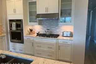 16390 Viansa Wy, Naples, FL 34110 - Photo 3