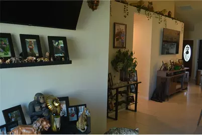 526-528 SE 5th Pl, Cape Coral, FL 33990 - Photo 7