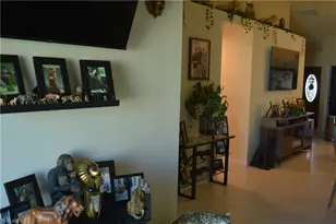 526-528 SE 5th Pl, Cape Coral, FL 33990 - Photo 7