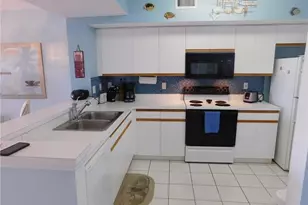 4920 Deerfield Way, Naples, FL 34110 - Photo 9