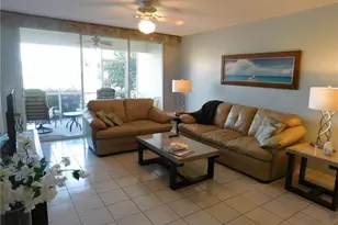 4920 Deerfield Way, Naples, FL 34110 - Photo 5