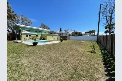 5460 Oak Ridge Ave, Fort Myers Beach, FL 33931 - Photo 9