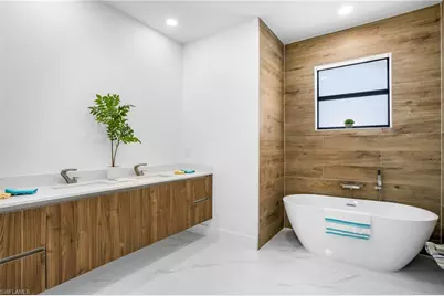 2317 Kismet Pkwy W, Cape Coral, FL 33993 - Photo 9