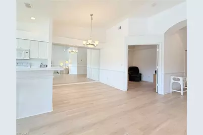 8520 Naples Heritage Dr #923, Naples, FL 34112 - Photo 9