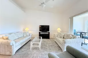 8520 Naples Heritage Dr, Naples, FL 34112 - Photo 7