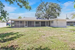 4325 SE 16th Pl, Cape Coral, FL 33904 - Photo 3