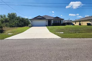 1028 NE 36th Ln, Cape Coral, FL 33909 - Photo 37