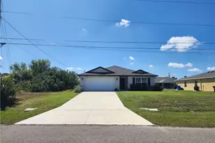 1028 NE 36th Ln, Cape Coral, FL 33909 - Photo 1