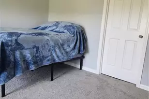 1028 NE 36th Ln, Cape Coral, FL 33909 - Photo 17