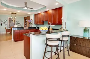 455 Cove Tower Dr, Naples, FL 34110 - Photo 17