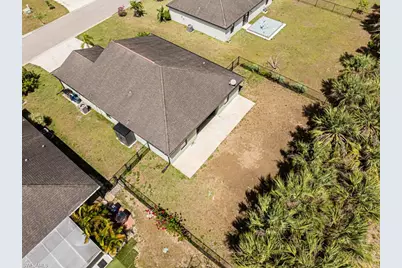 163 Shadow Lakes Dr, Lehigh Acres, FL 33974 - Photo 39